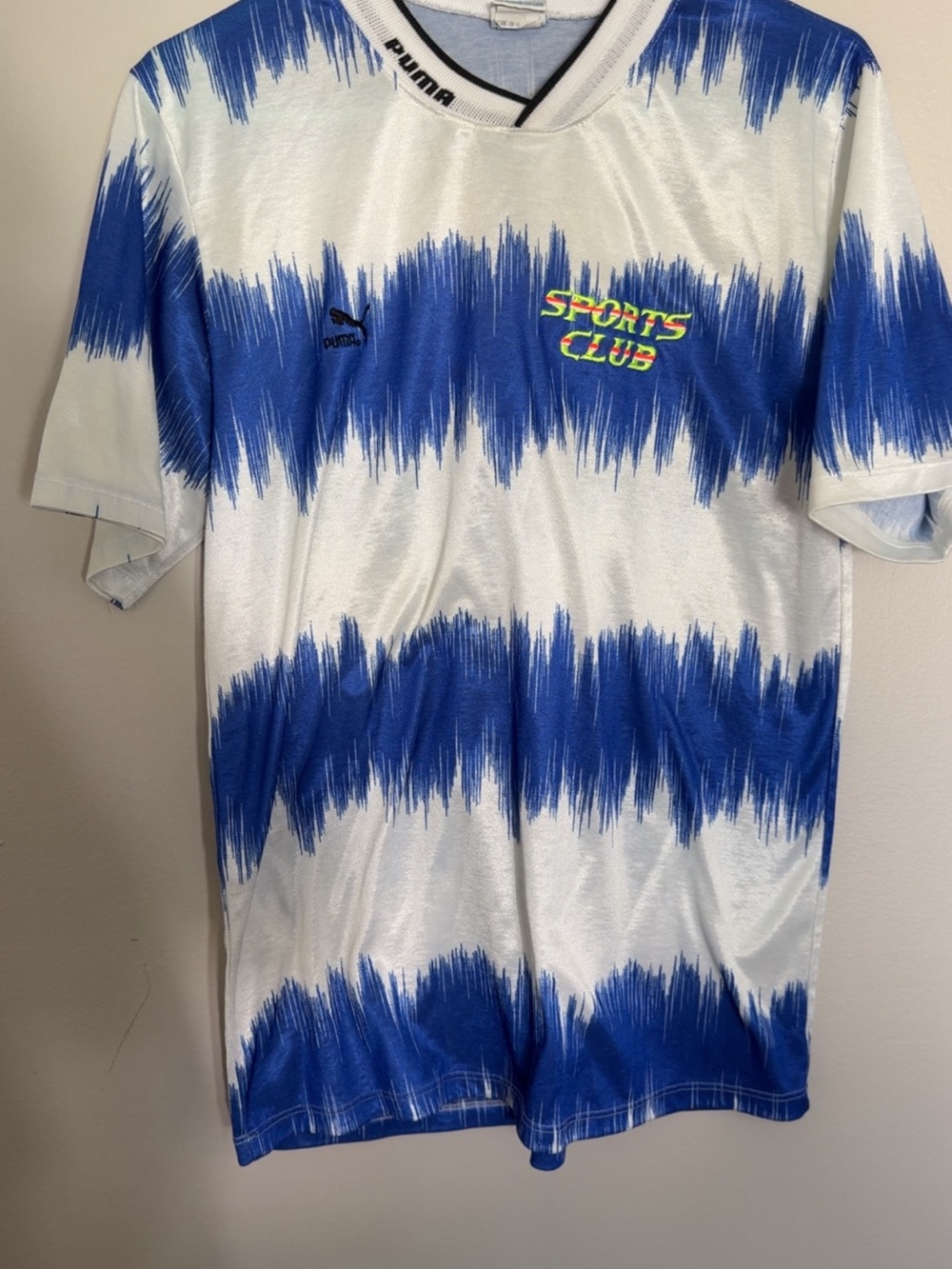 Vintage 90s Puma Sports Club Abstract Zig Zag Soccer Jersey White Blue Size L